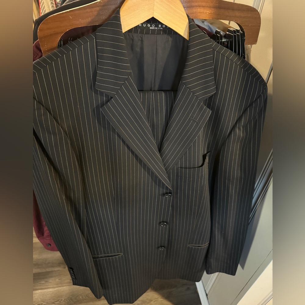 Hugo Boss 2 peice suit black with pinstripes, notch lapels, 3 buttons